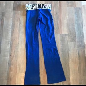 Vs pink yoga pants